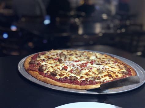 Minsky's pizza kansas city - August 12, 2020 5:00 AM. Imo’s Pizza offers Provel as a cheese choice, but they are a St. Louis company. Likewise Lion’s Choice, which offers it as a topping on its slow-roasted beef. But when ...